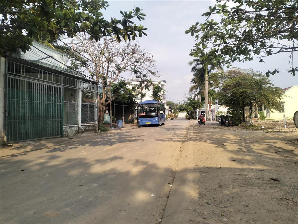 Nhà 4,7 tỷ ngay đh luật đang cho thuê 4tr ngang 7,7m, ngay bến xe buýt, tiềm năng tăng giá