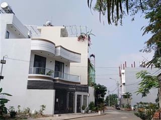 Kẹt tiền bán gấp lô đất view sông, gần phú hữu, 74 m2 giá tốt, đường rộng 10m  0934 652 ***