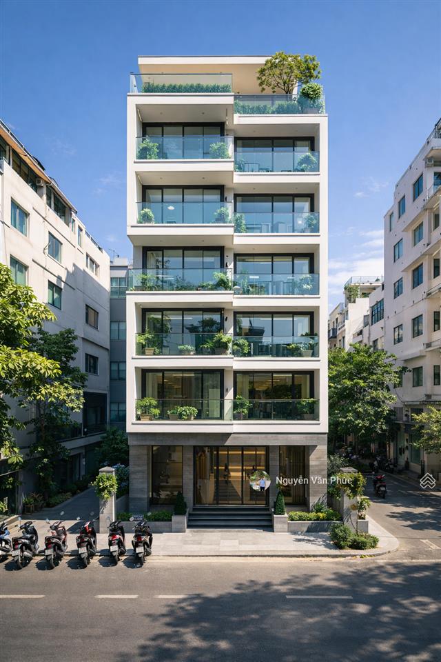 Dòng tiền 125tr/tháng. chdv 5 tầng mt đường 11 trường thọ, thủ đức. dt 8m*40m=320m2. giá 39 tỷ tl