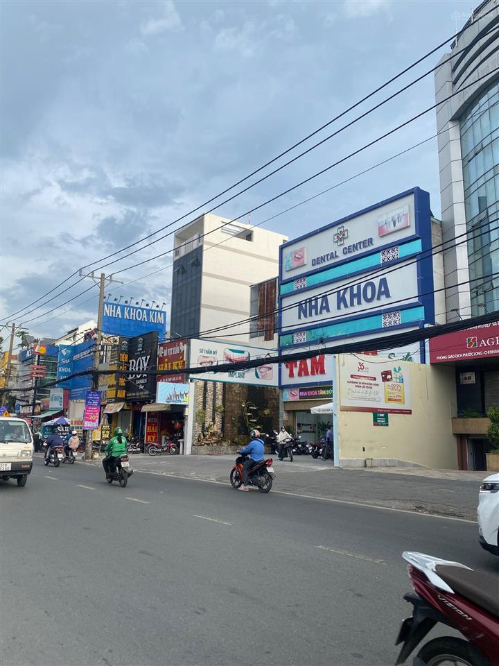 Siêu phẩm! mtkd kha vạn cân 11m*30m=320m2 vuông vức. kc 3 tầng. hđ thuê 60tr/th. giá bán 40 tỷ tl