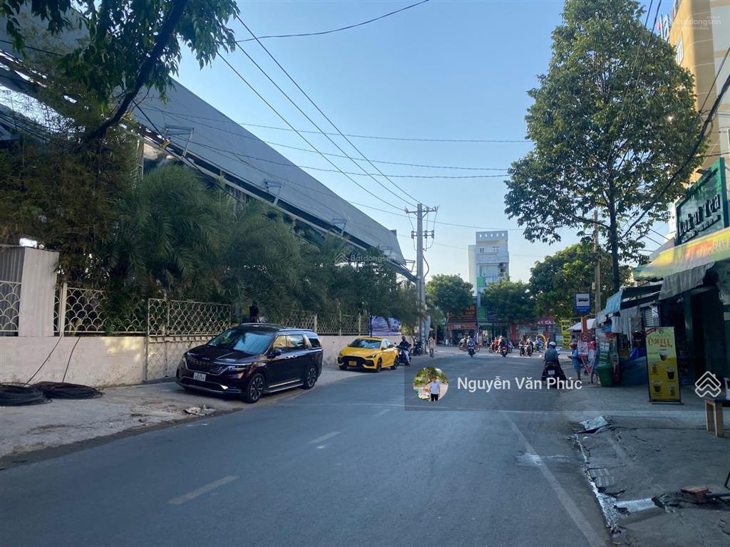 Gấp! 2mt làng tăng phú dt 4.5m*22m=100m2, vuông vức, hđ thuê 12 triệu/th, giá đầu tư chỉ 8.8 tỷ tl