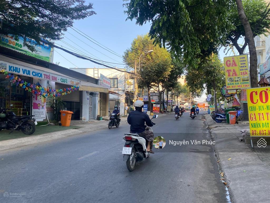 Gấp! 2mt làng tăng phú dt 4.5m*22m=100m2, vuông vức, hđ thuê 12 triệu/th, giá đầu tư chỉ 8.8 tỷ tl