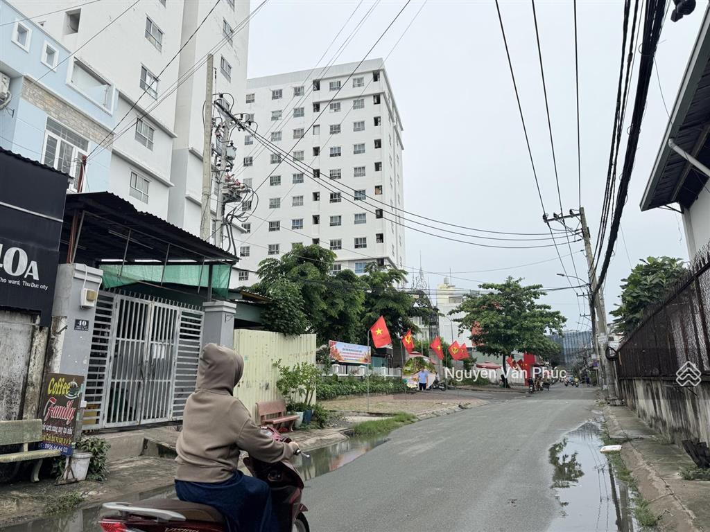 Bán nền đất 5m*20m=100m2 thổ cư vuông vức. đường xe hơi 6m, đường 339, phước long b. giá 7,8 tỷ tl