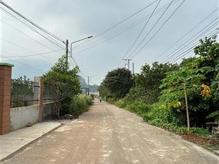 Kẹt tiền cần bán gấp 2 lô đất xây trọ gần chợ châu pha, sổ hồng riêng giá 3.25 tỷ/lô có tl