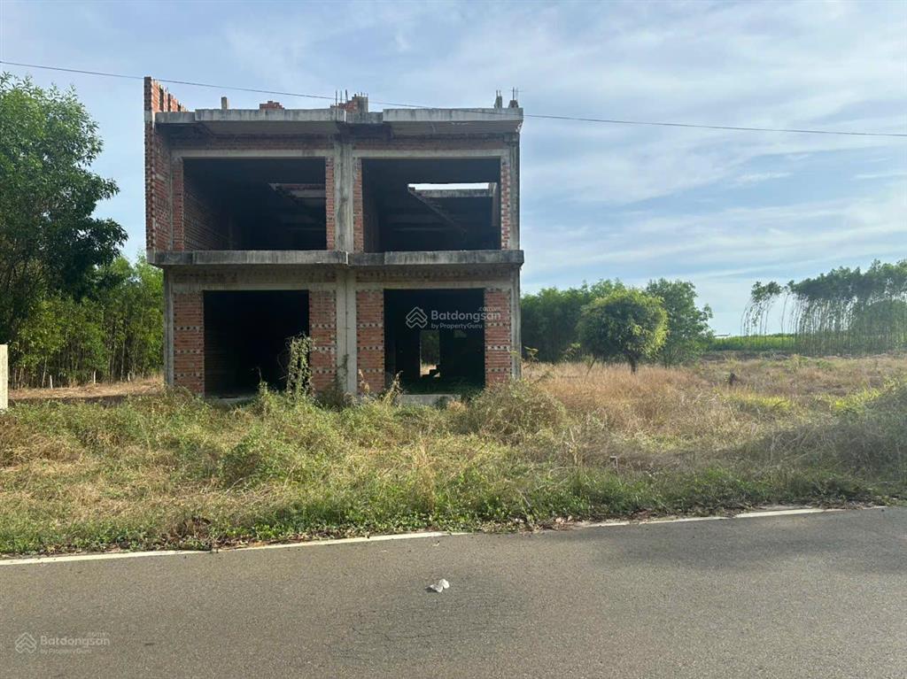 Kẹt tiền bán gấp sỉ lẻ lô đất 2983.6 m2 mt long mỹ  láng dài, đất đỏ, bà rịa  vũng tàu