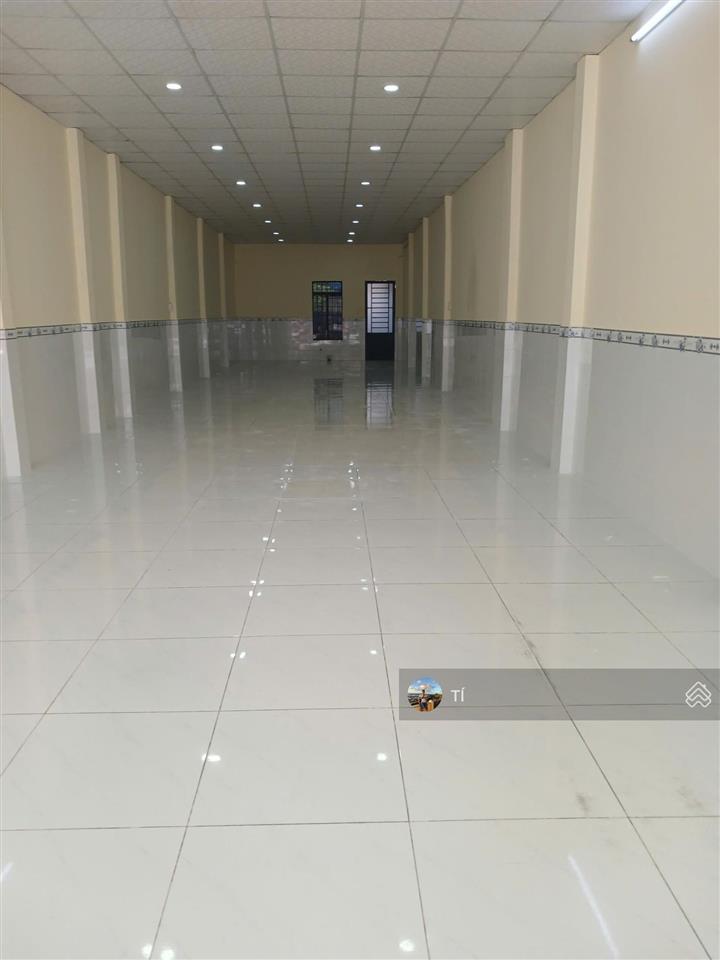 Mặt tiền tân chánh hiệp gần sát bệnh viên q12 dt 5x27 giá bán 12 tỷ nhà c4