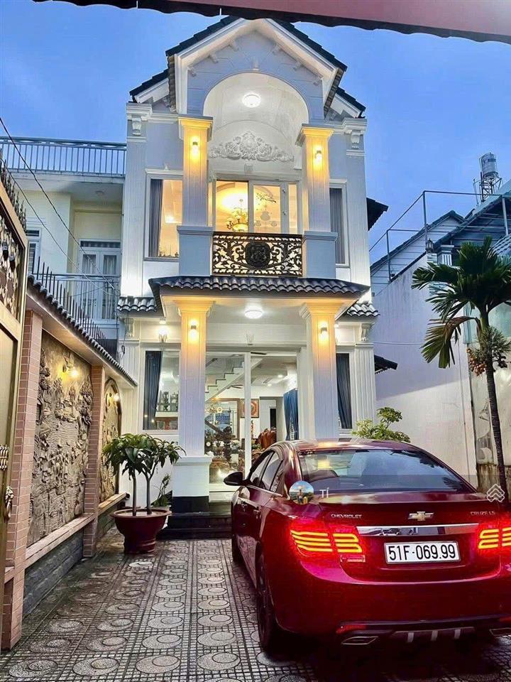 Biệt thự mini tân thới hiệp 21 sát bệnh viện q12 dt 7x25 sát mt tth21 giá 13.5 tỷ đường 30m