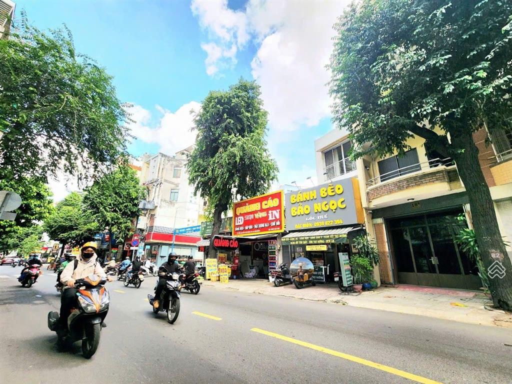 Nhà mt nguyễn thái bình dt 5,25 x17 nở hậu giá 24 tỷ xây mới hầm 7 lầu