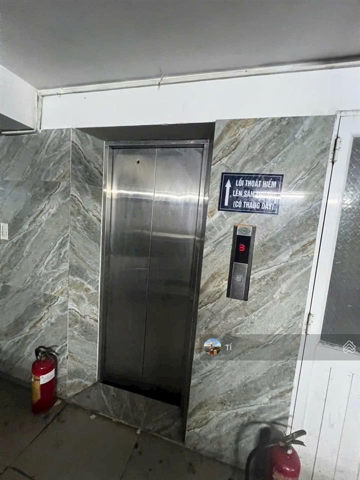 Bán 40 chdv trệt lửng lầu 8x22m giá 21 tỷ đang cho thuê 70tr ngay sát gò vấp