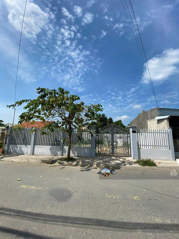 Đất ngay chợ 3 bầu dr 13,5x22 thổ cư 295m2 đường 10m thông trịnh thị miếng giá 13 tỷ