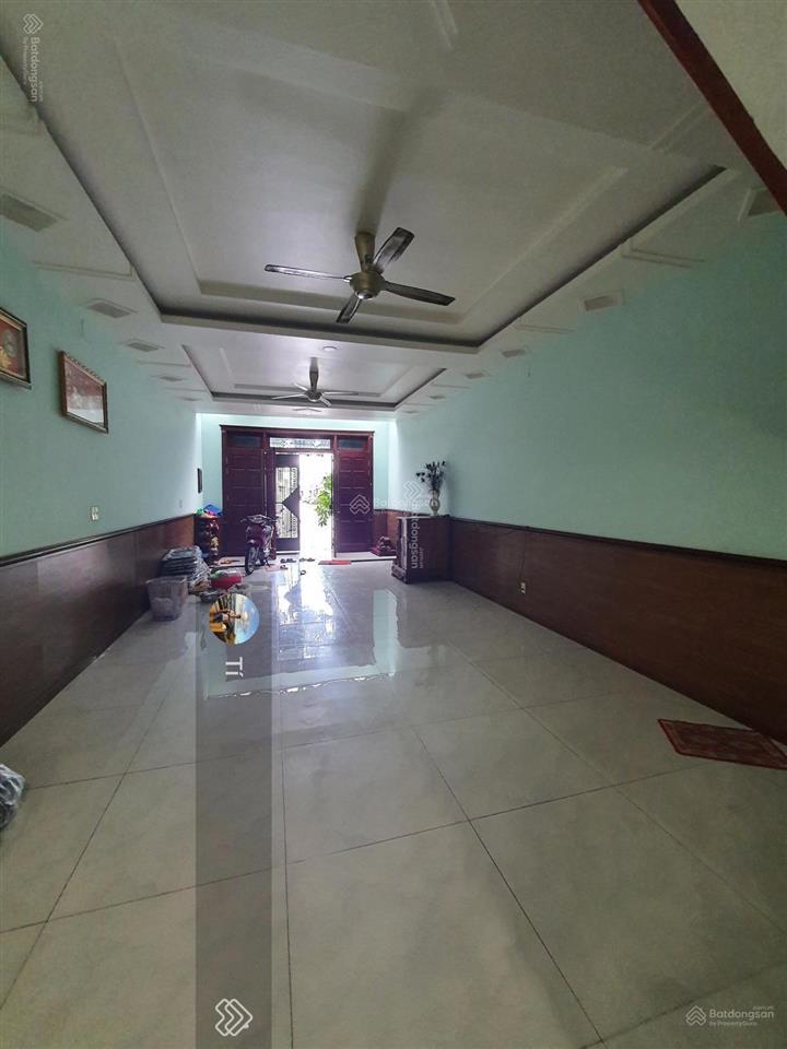 Bán nhà tô ký ngay chợ tch trung đoàn gia định liền kề 2 trường đh hẻm 8m dt 8x20m, trệt 13 tỷ
