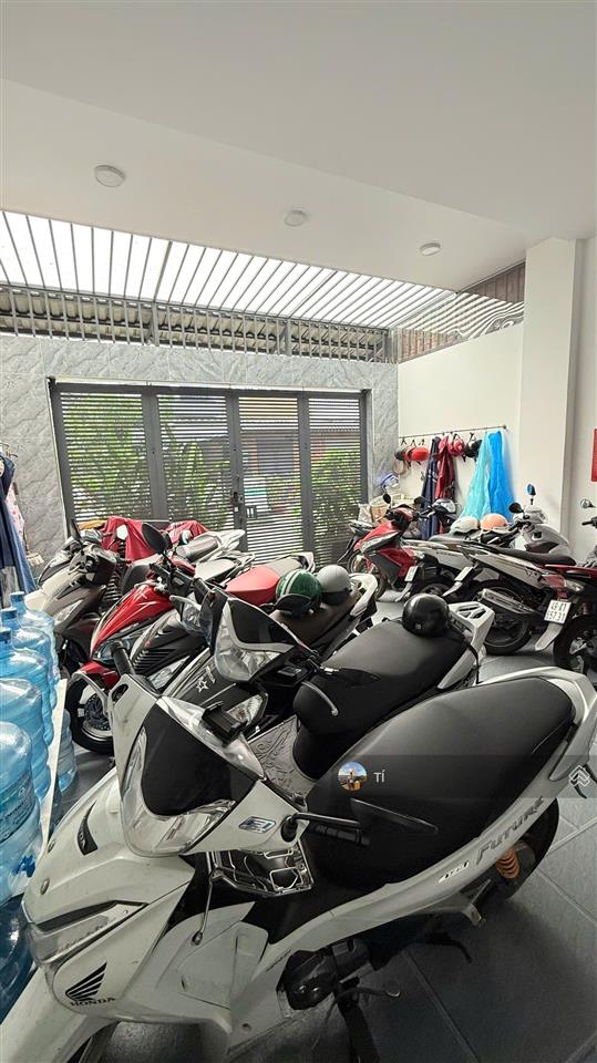 Bán nhà ở kèm chdv 8 phòng kênh tham lương nguyễn văn quá dt 5x20 trệt 3 lầu thu nhập 22tr