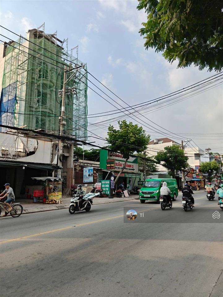 Mặt tiền dương thị mười sát mt nguyễn ảnh thủ dt 7x25m, trệt 3 lầu giá 16,7 tỷ