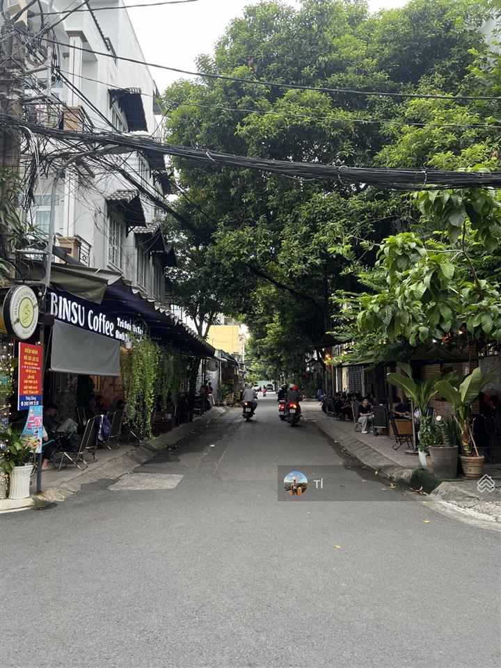 Thu nhập khung 35tr tô ký dt 6x24m trệt 1 lầu giá 9,3 tỷ ngay đh giao thông sát tô ký dh lao động