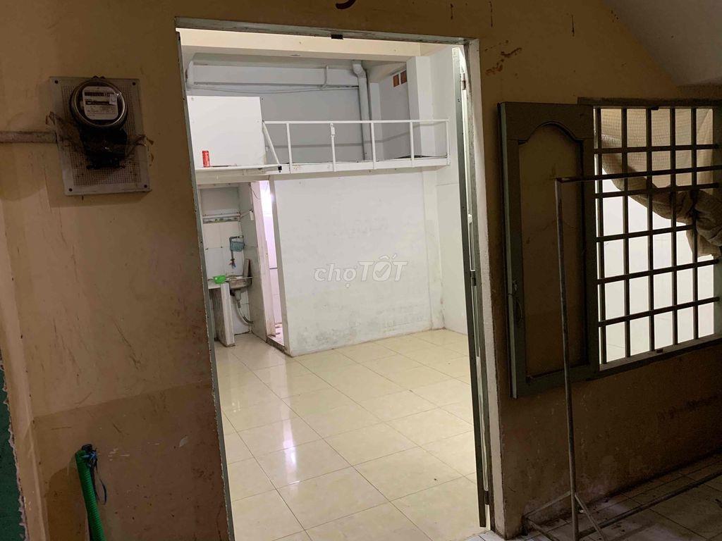 cho thuê phòng trọ tầng trệt có gác và vệ sinh riêng