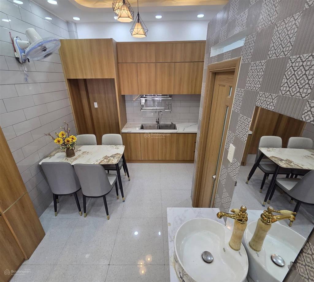 Nhà mới đẹp 6 tầng x hẻm xe hơi ngủ trong nhà