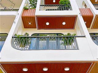 Nhà phố 4.5 x 12m đúc 3 lầu vị trí cực đẹp đường 6 ngay đường hà huy giáp q12