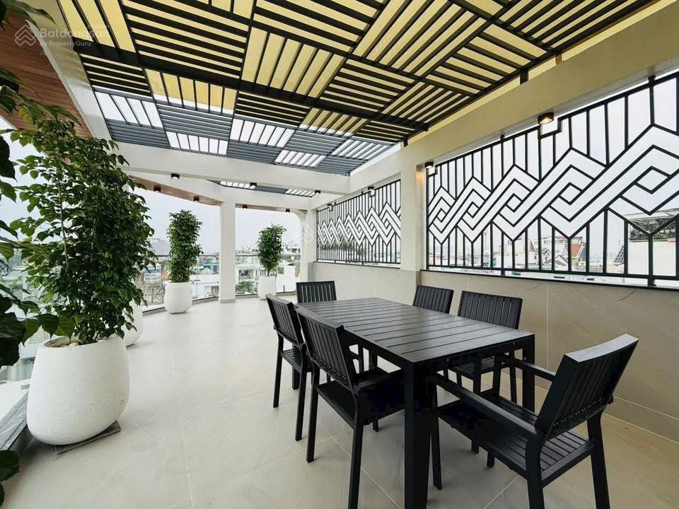 Ngộp oxy giảm 3 tỷ  nhà 7m x 15m 4 lầu thang máy  góc 2 mặt tiền 6m phan huy ích