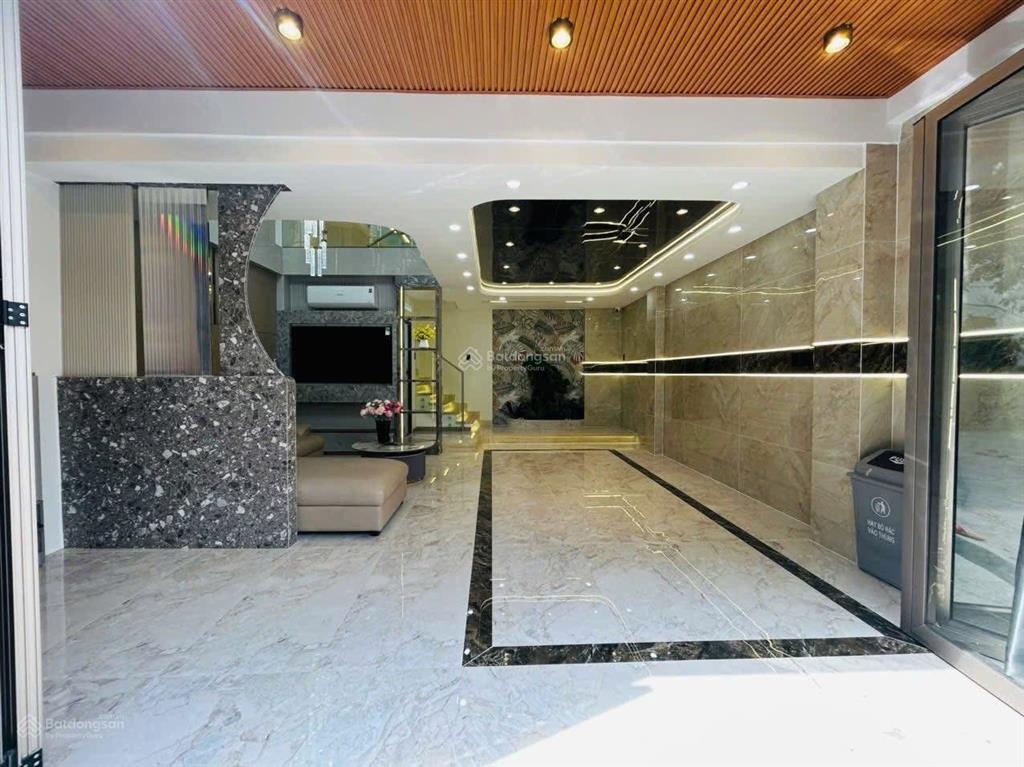 Thiếu oxy lỗ 1 tỷnhà 6m x 8m 4 lầugaraxe 7 chỗhẻm 6m phan huy ích