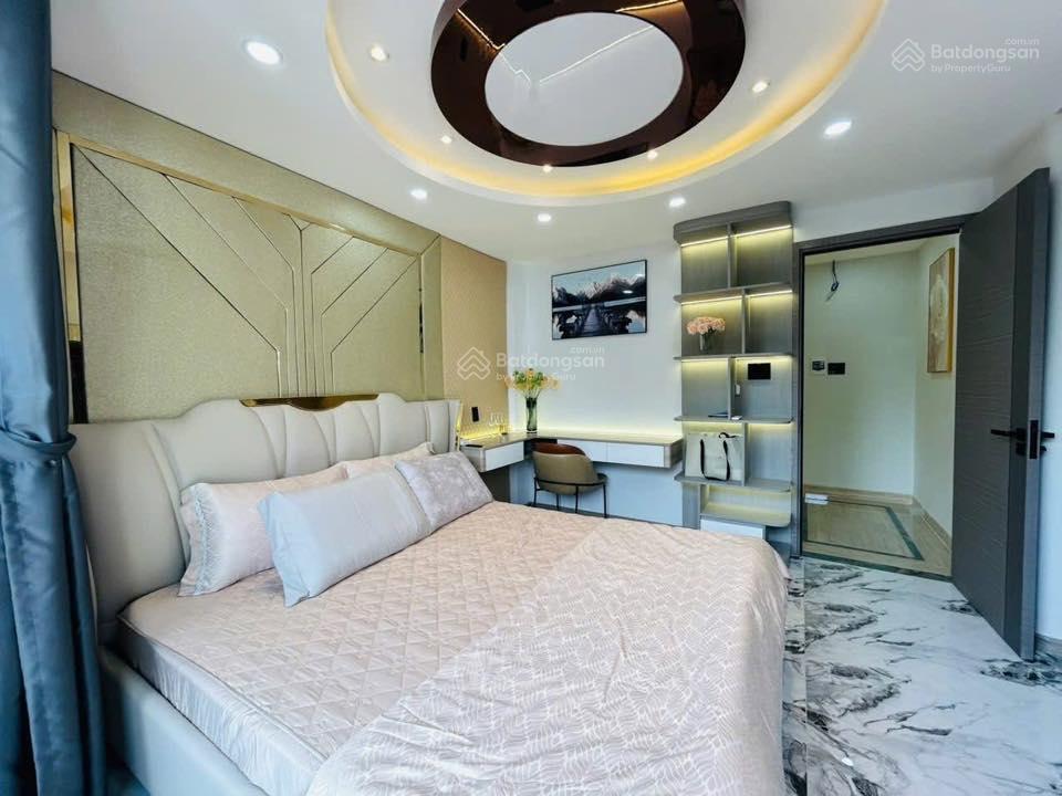 Thiếu oxy lỗ 1 tỷnhà 6m x 8m 4 lầugaraxe 7 chỗhẻm 6m phan huy ích