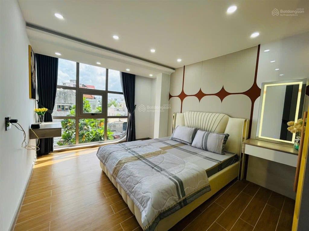 Thiếu oxy lỗ 1 tỷnhà 6m x 8m 4 lầugaraxe 7 chỗhẻm 6m phan huy ích