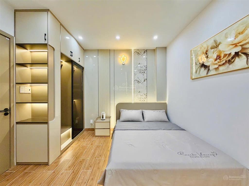 Ngộp oxy gia mềm4mx11m 3 lâu trường chinh tân bình