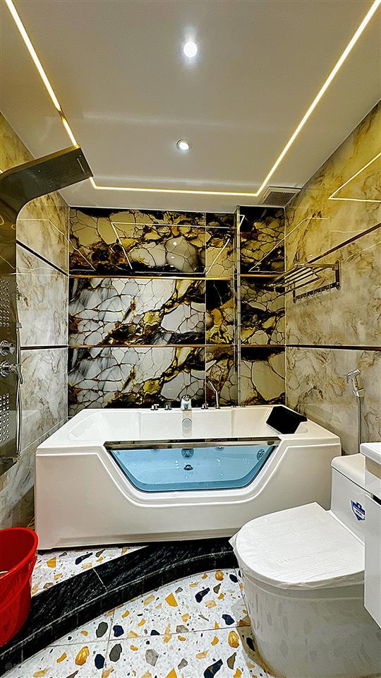 Ngộp ngán hàng xả lỗ nhà 4m x 18m giá 7 tỷ phạm văn bạch