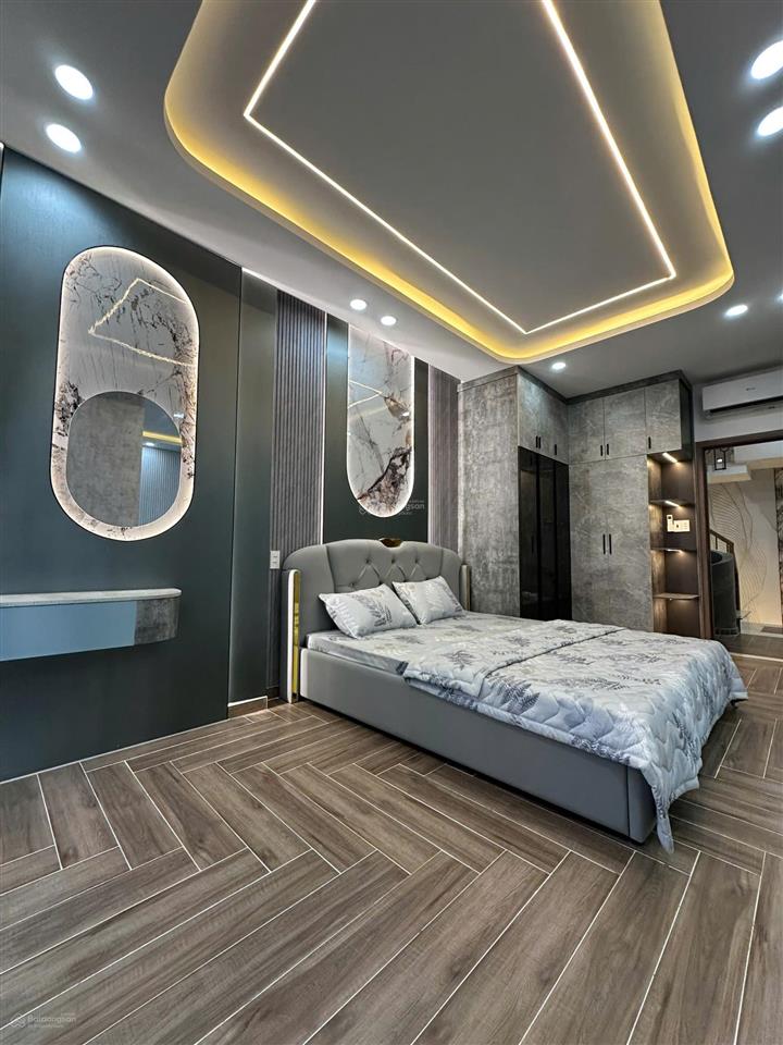 Ngộp nợ giảm 1 tỷ nhà 6mx11m 3 lầu  đặc biệt phòng ngủ dưới trệt