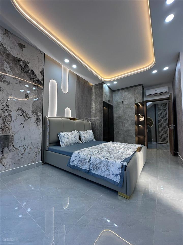 Ngộp nợ giảm 1 tỷ nhà 6mx11m 3 lầu  đặc biệt phòng ngủ dưới trệt