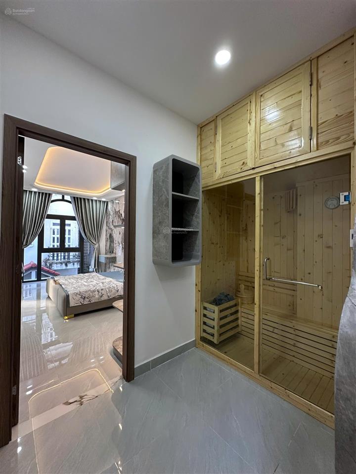 Ngộp nợ giảm 1 tỷ nhà 6mx11m 3 lầu  đặc biệt phòng ngủ dưới trệt