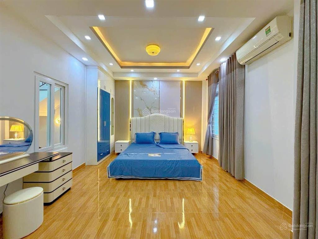Cho thuê nhà nguyên căn 6mx9m lững 3 lầu hxh thông phan huy ích