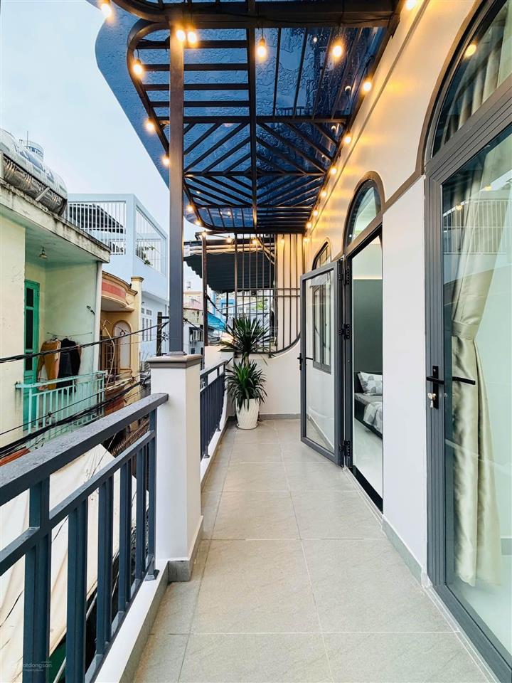 Nhà tân bình  6.5m x 9m gần nhà ga t3  sân bay tân sơn nhất.