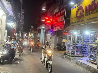 Bán nhà 4 tầng mtkd vip lý thường kiệt 8m sầm uất 3.3x13.5m chỉ 6 tỷ 680tr