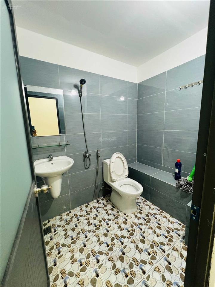 Cho thuê căn hộ mini khu tân bình giá 3.5tr . 0385 999 ***.