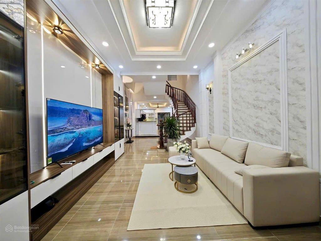 Bán nhà mặt phố nguyễn sỹ sách, 9,9 tỷ, 52m², đẹp, nhiều tiện ích, tân bình, hcm