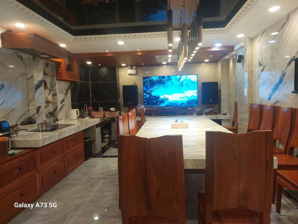 Bán gấp nhà 4,5x14,5 (64m2), 1 trệt 1 lửng 2 lầu st. 5pn, 5wc tại nguyễn tư giản, gv, giá 8,5 tỷ