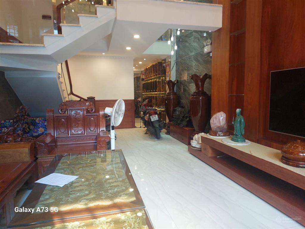 Bán gấp nhà 4,5x14,5 (64m2), 1 trệt 1 lửng 2 lầu st. 5pn, 5wc tại nguyễn tư giản, gv, giá 8,5 tỷ