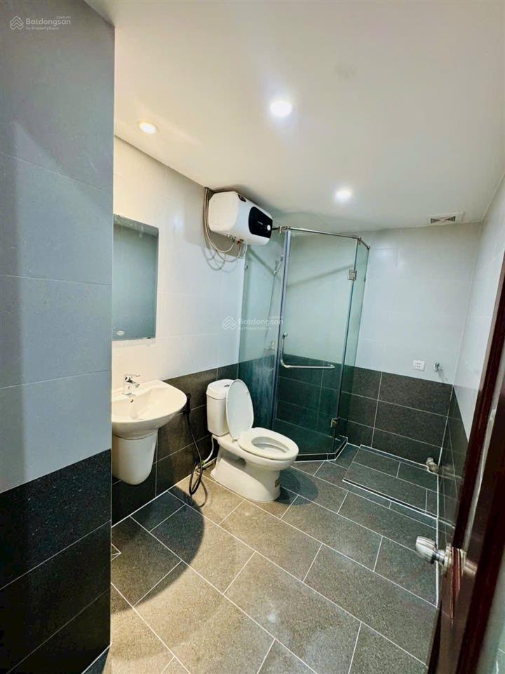 Bán cc tại 31 phan huy ích, 3,6 tỷ, 70m2, thiết kế tiện nghi, giá cực chất