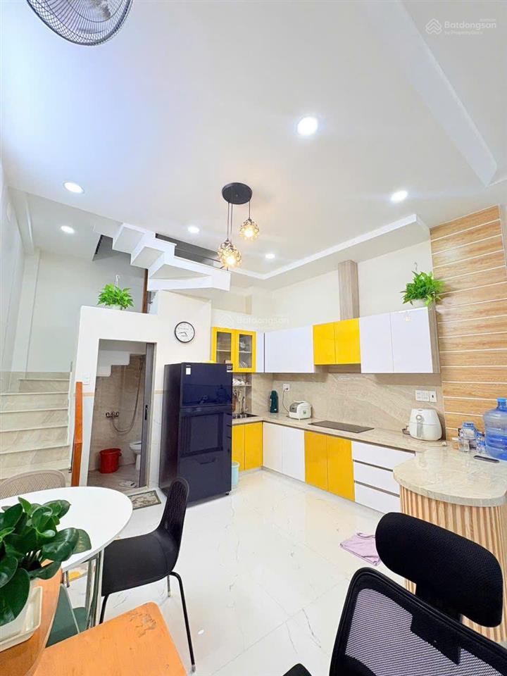 Bán nhà phường bảy hiền (quận tân bình cũ), ngang 4, dài 8, giá 5 tỷ 400 triệu đồng