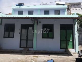Nhà cho thuê Hương Lộ 2,nhà 2 căn liền kề góc, thuê 1 trong 2