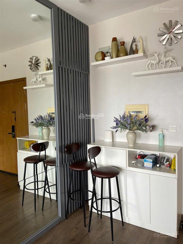 Bán căn hộ 3 phòng ngủ giá 6,8 tỷ full nội thất tại diamond lotus riverside ngay trung tâm sài gòn