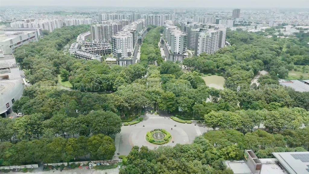 Bán gấp căn trệt góc 2pn + 1 96m2 khu diamond centery, 8tỷ7, nhà mới (giá thật không đăng ảo)