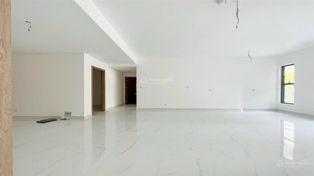 Căn hiếm có còn sót lại skylinked villa, 3pn, giá chỉ 16 tỷ, dt 190m2 có gara ô tô trong nhà