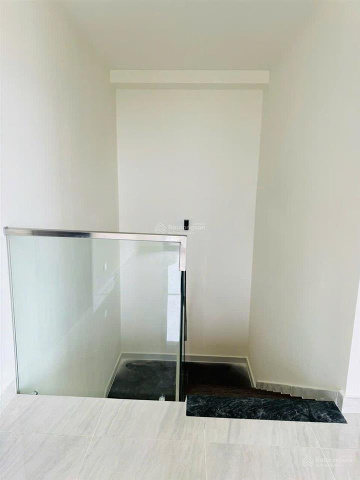 Bán căn duplex (2tầng 160m2) diamond centery giá rẻ nhất kv, 4pn, trả chậm 3 nam , giá 14ty65