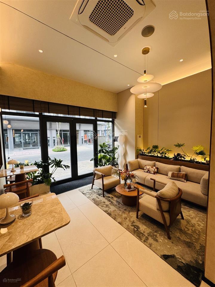 Bán shophouse artisan park giá tốt da, thanh toán 10% ký hđmb, dt 85m², 6pn, 3 tầng