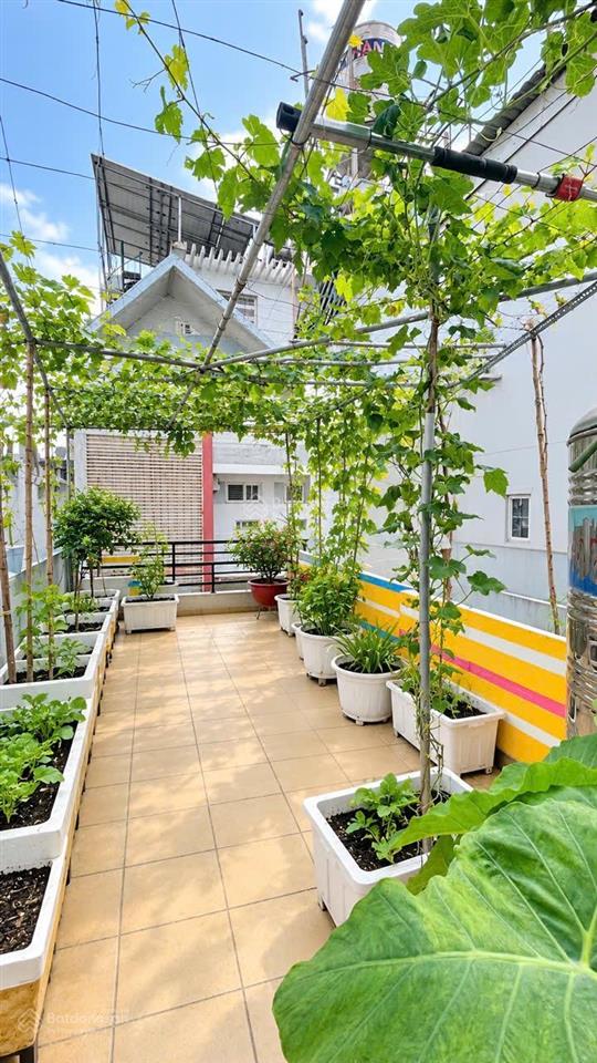Mặt tiền hẻm kinh doanh tốt 51m2 đất, 3 tầng giá 5,89 tỷ