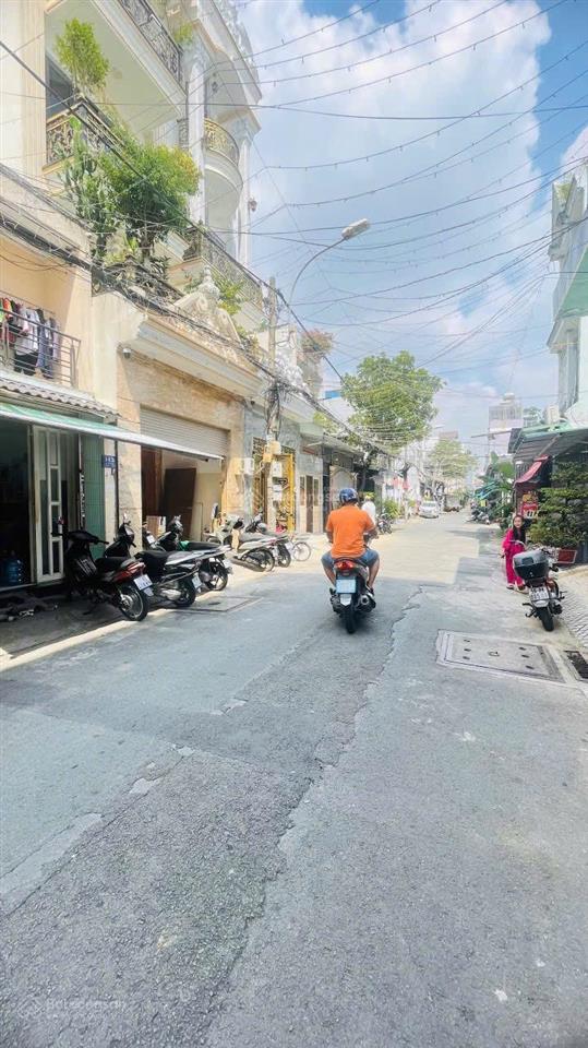 Mặt tiền hẻm kinh doanh tốt 51m2 đất, 3 tầng giá 5,89 tỷ