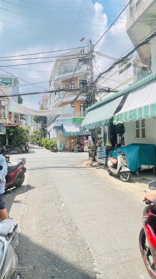 Mặt tiền hẻm kinh doanh tốt 51m2 đất, 3 tầng giá 5,89 tỷ
