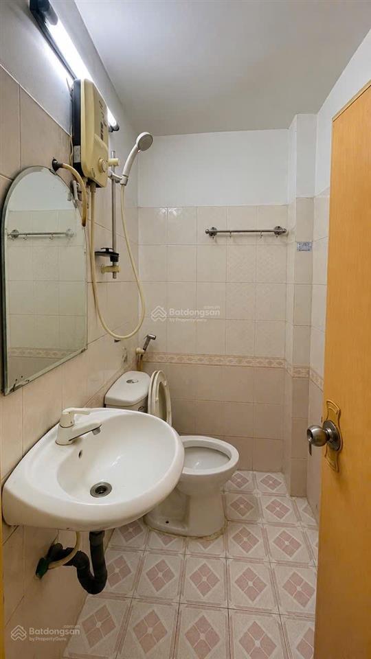 Mặt tiền hẻm kinh doanh tốt 51m2 đất, 3 tầng giá 5,89 tỷ