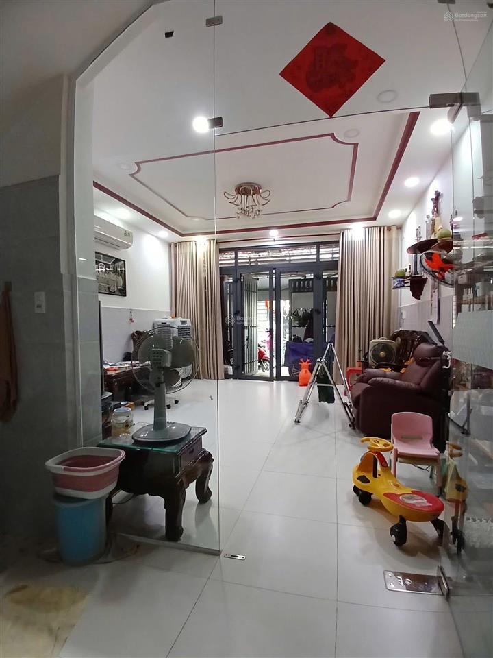 Bán nhà hẻm 4m gò dầu, 5x17m, 2 lầu, sân thượng, nhà vào ở liền, giá 7.8 tỷ